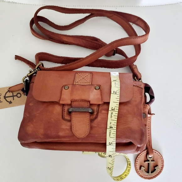 ⚓️Leather Crossbody Bag - Picture 15 of 16